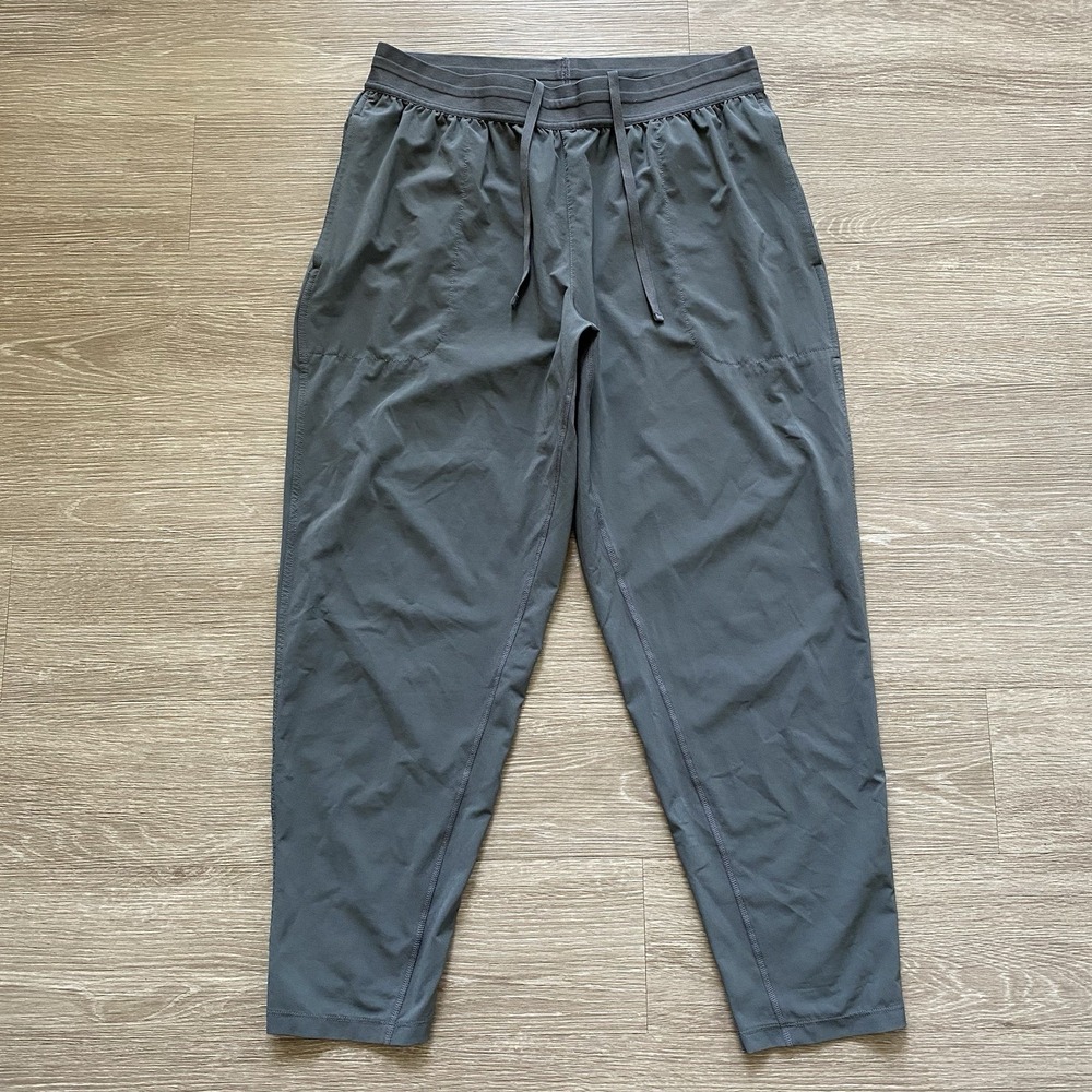 Nike Yoga Dri-FIT Flex Jogger Pants Men's L Gray Tapered Stretch DD2120-068